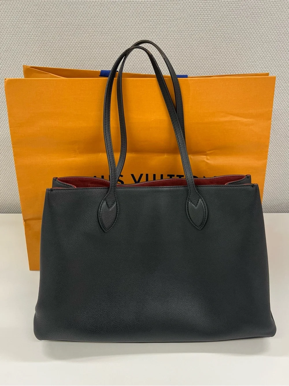 Louis Vuitton Black Leather LV Logo Lock me Shopper Tote Bag